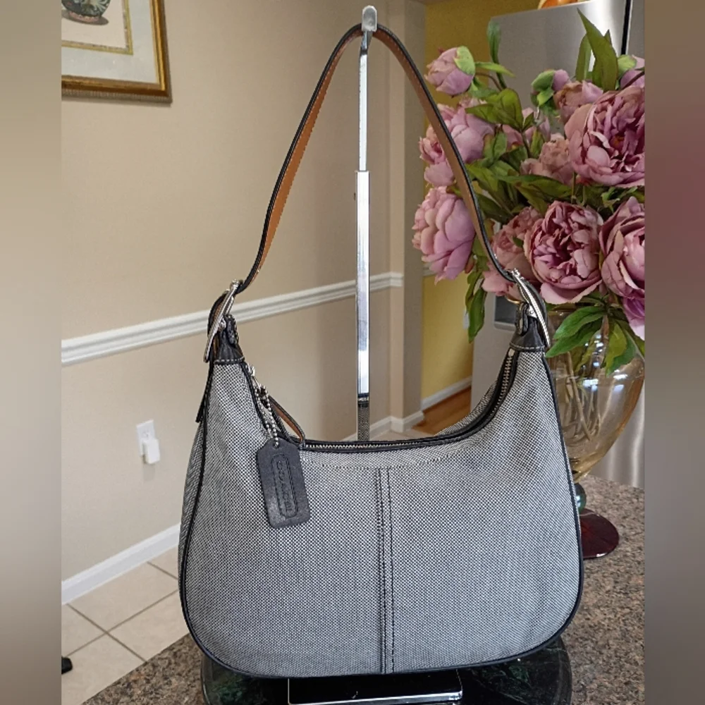 Coach Zoe Hobo Shoulder Bag